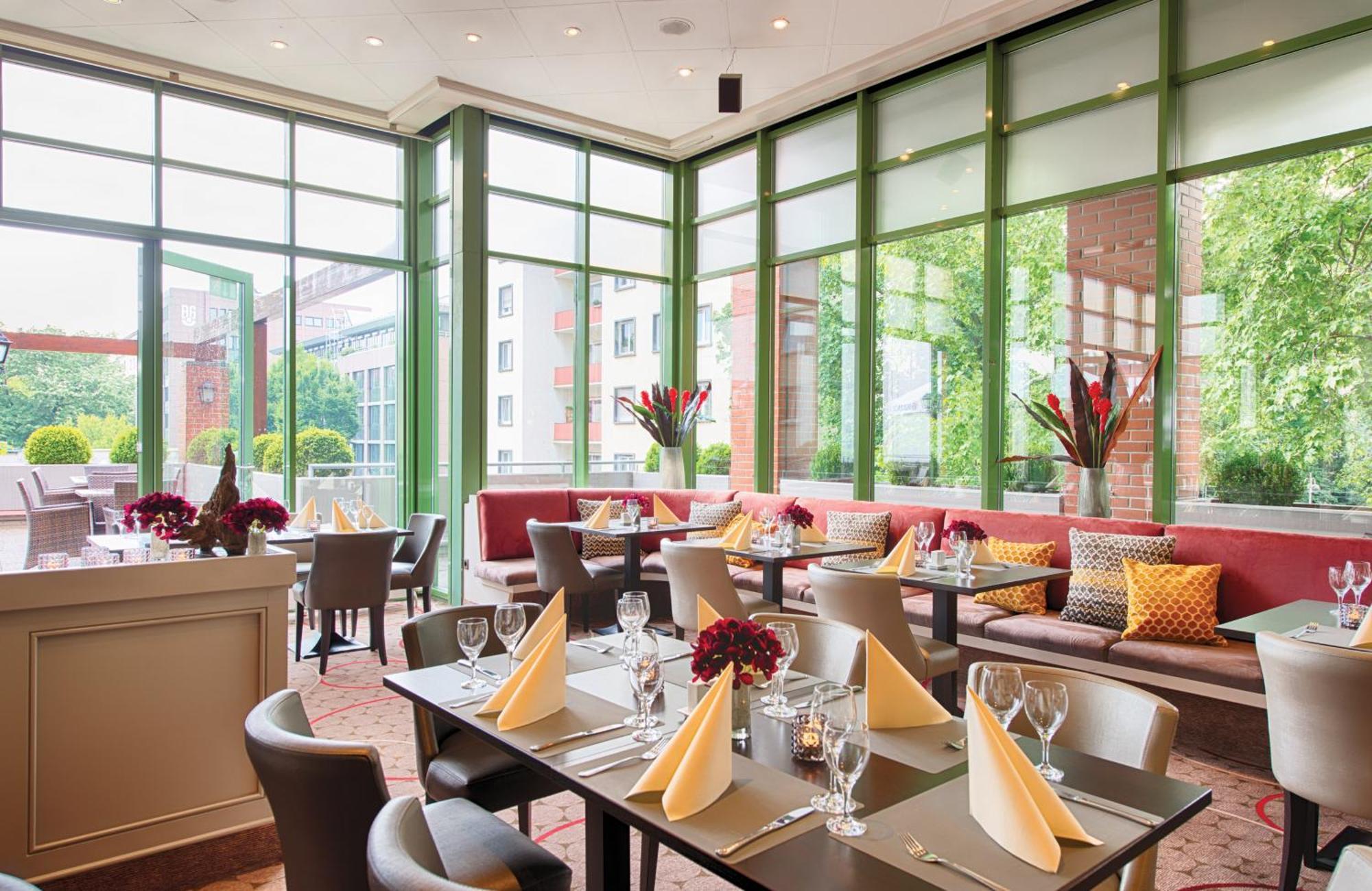 Leonardo Hotel Mannheim City Center Exterior photo